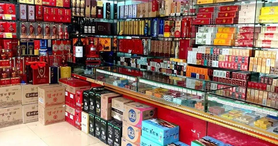 山東煙酒店老板賣酒40年,拆穿5個白酒謠言,看完學到了